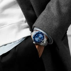 Seizmont Montre en acier inoxydable Dylan Tide -MONTRES Soldes rst megashoot 0 3 watch deltatie silverblue22365 bjarkejohansen 2