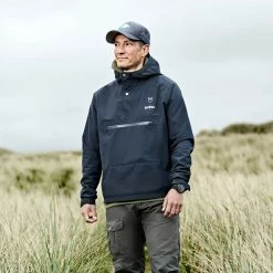 Waykins Recapture | Montre noire en matériaux recyclés 11 Waykins Recapture | Montre noire en matériaux recyclés -MONTRES Soldes wa rst novaverzijablack